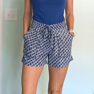 a.n.a Blue and White Cargo Shorts with Geometric Print